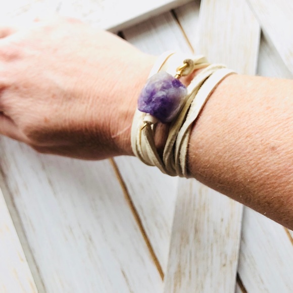 Amethyst Leather Wrap Bracelet - Picture 5 of 6